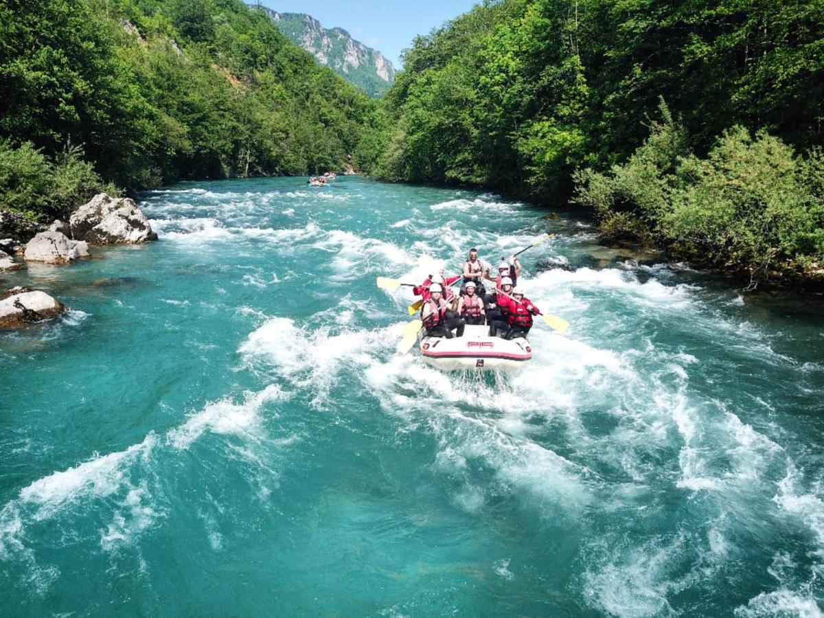Rafting Camp Modra Rijeka Otel Scepan-Polje Dış mekan fotoğraf