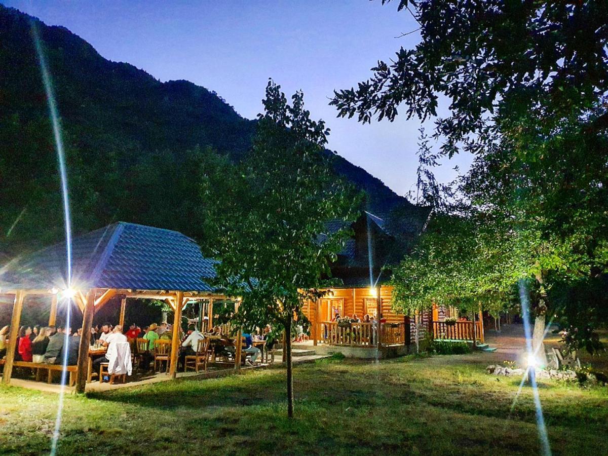 Rafting Camp Modra Rijeka Otel Scepan-Polje Dış mekan fotoğraf